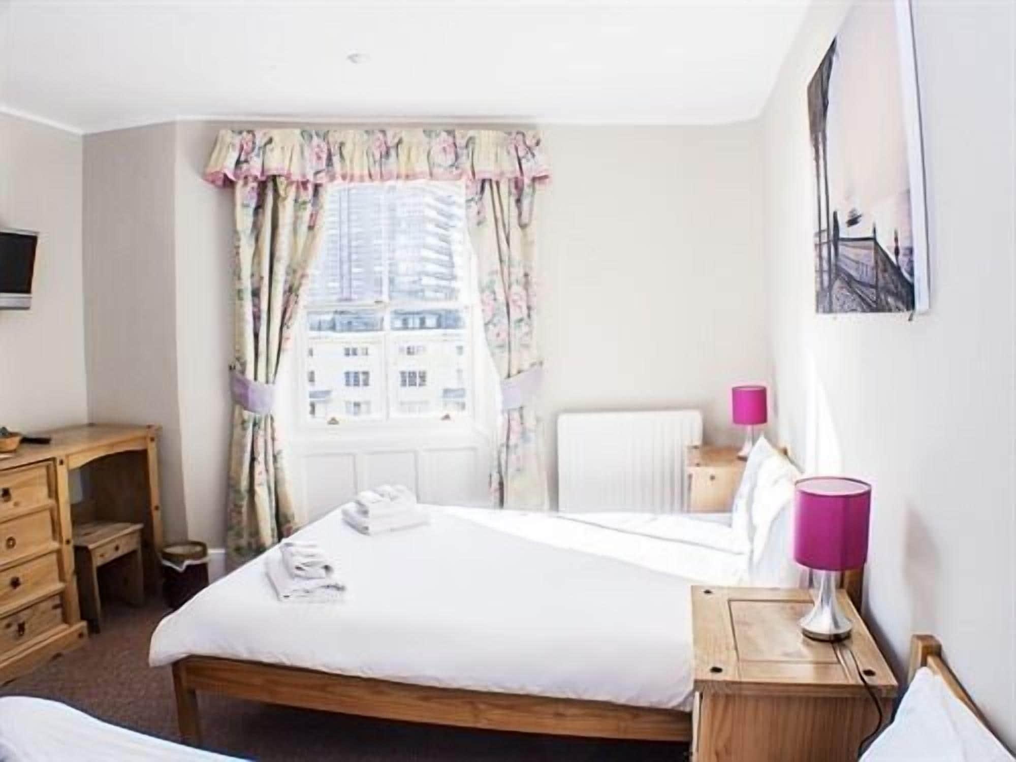 The Queensbury Hotel Hove Extérieur photo