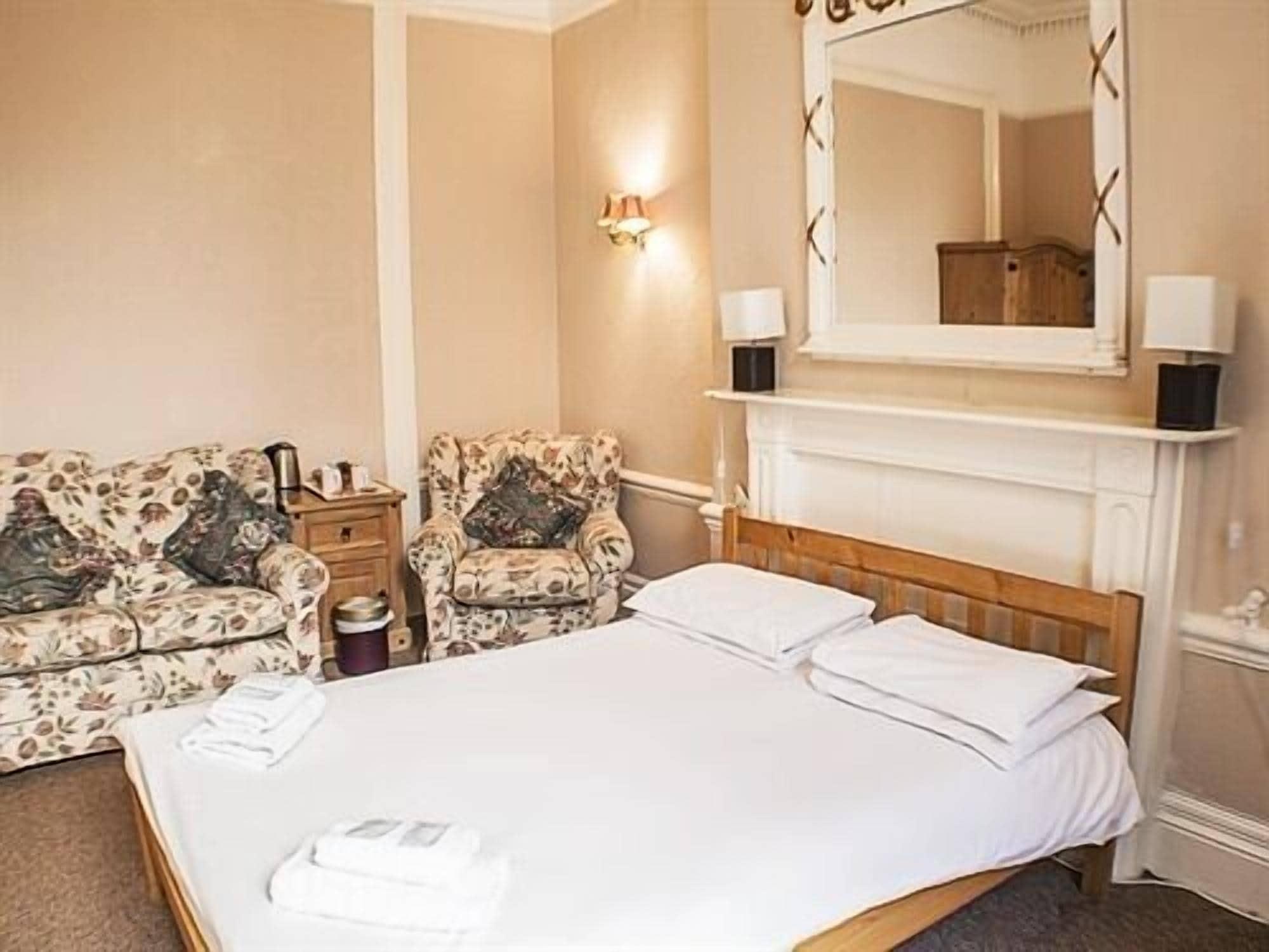 The Queensbury Hotel Hove Extérieur photo